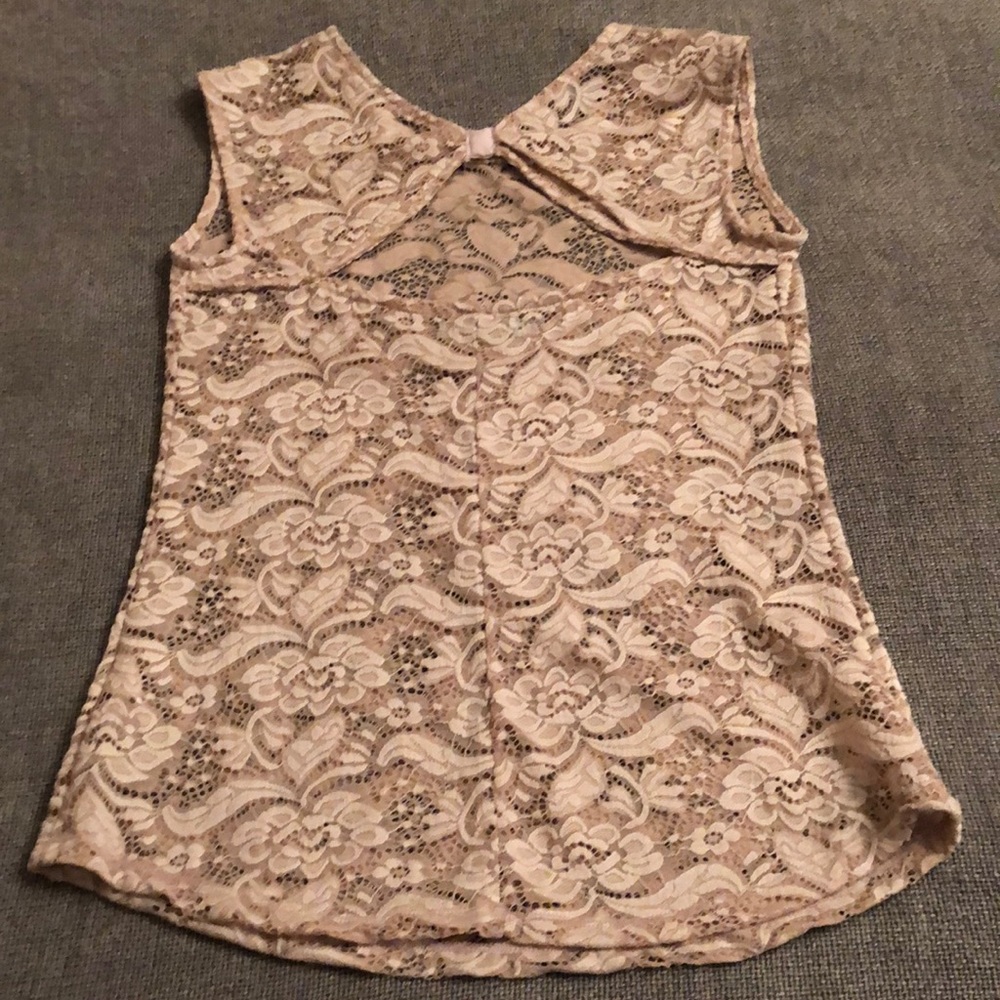 MAURICES NWOT BLUSH PINK LACE SLEEVELESS TOP - Picture 7 of 16